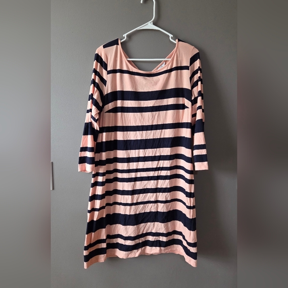 crown & ivy Dresses & Skirts - Crown & Ivy Peach/Navy ¾ Sleeve Womens Dress Size Medium